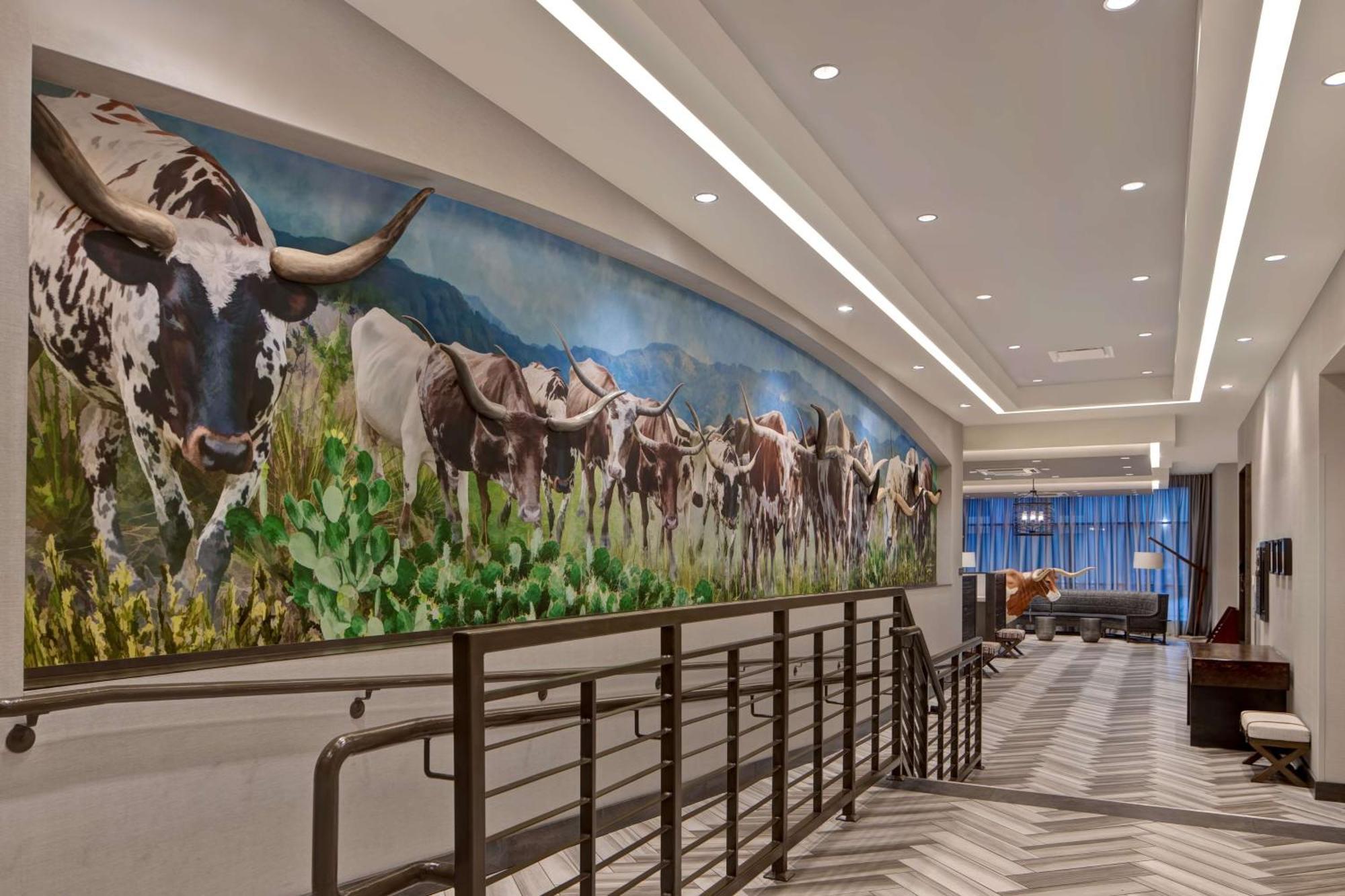Hampton Inn & Suites San Antonio Riverwalk Exterior photo